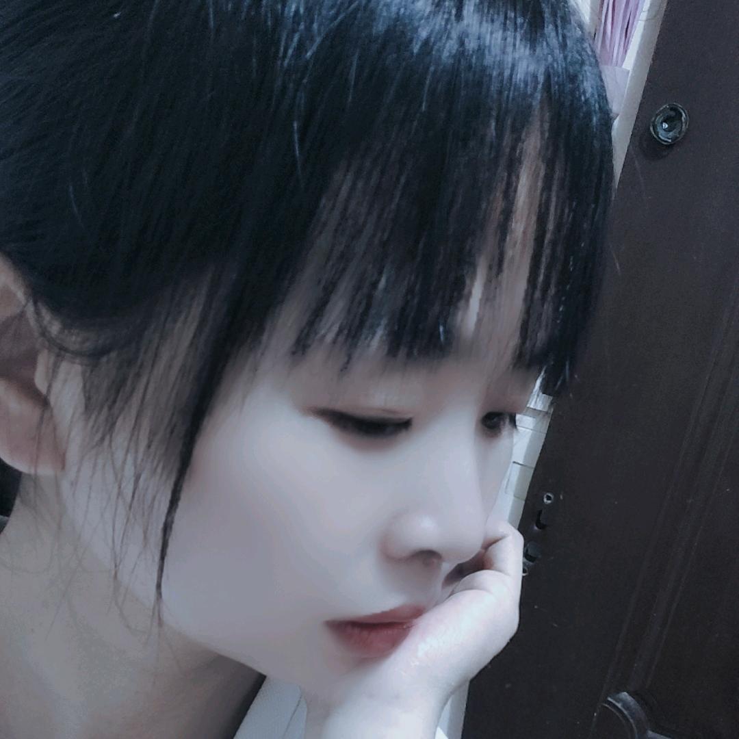 忆初