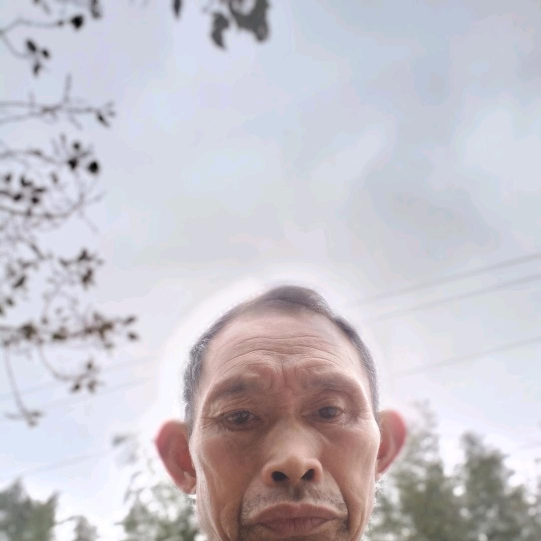 用户976906530