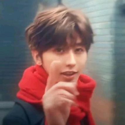 X电竞 🐔哥（接iOS屠🥚）