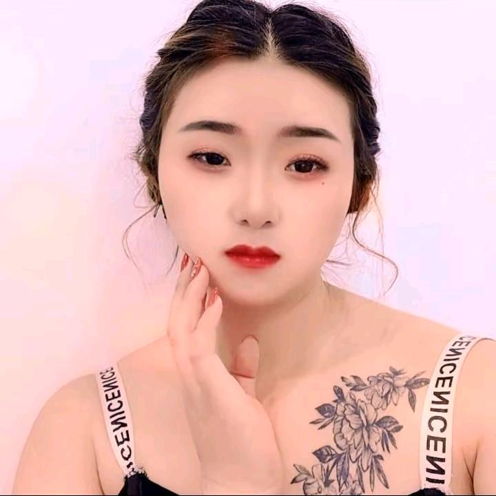 落霞映清霜