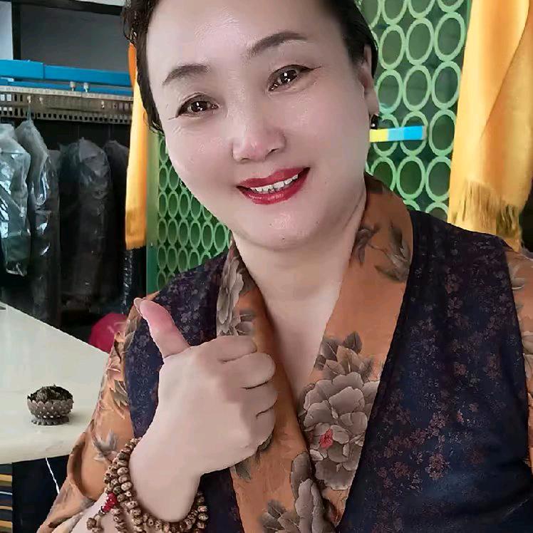 阿佳次央在青海