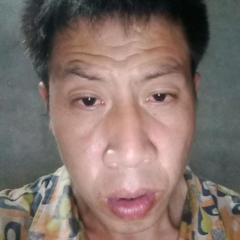 官万强