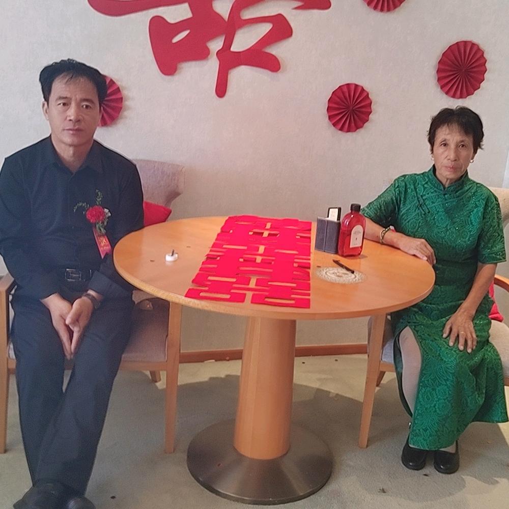 金碧辉煌