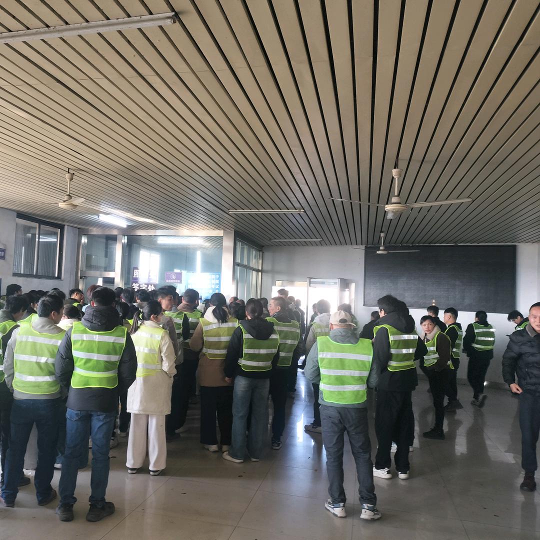 快速绿通拿证（西西）