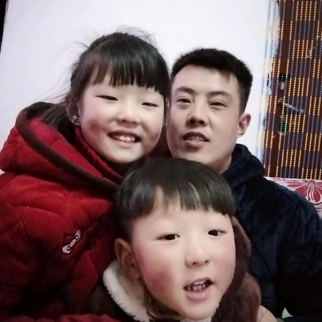 张伟