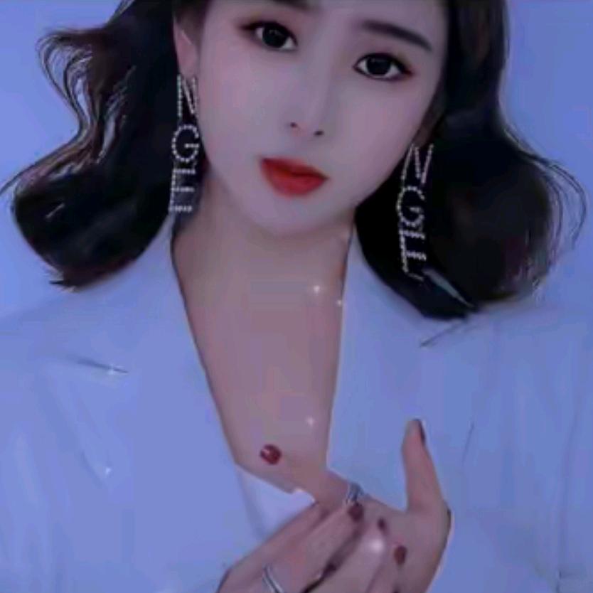 云