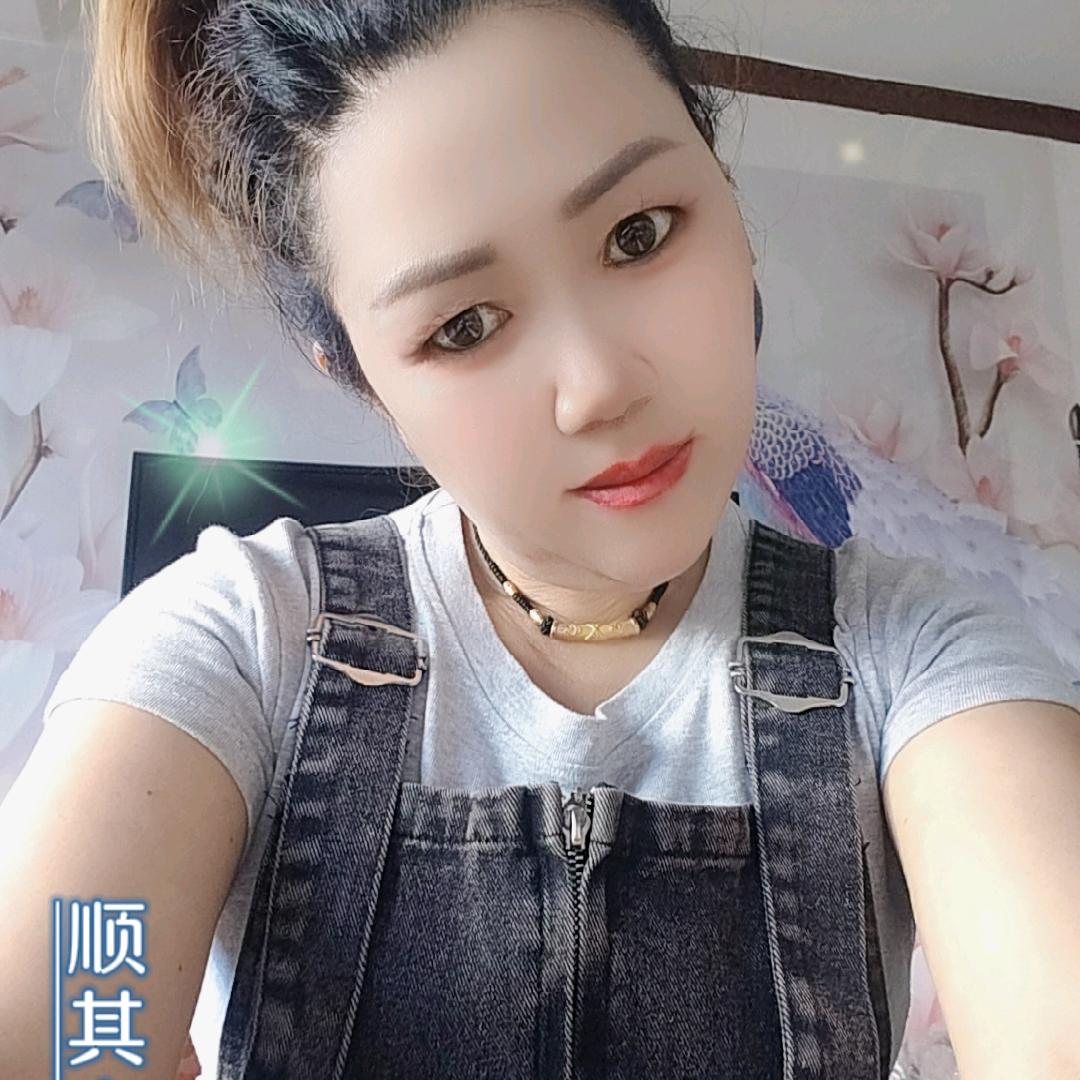 爱妹不定时直播。