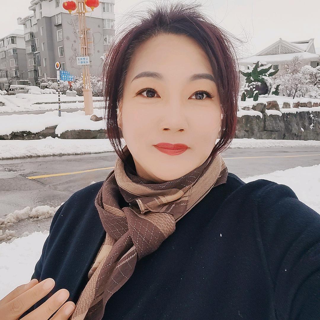 粉笔与诗行