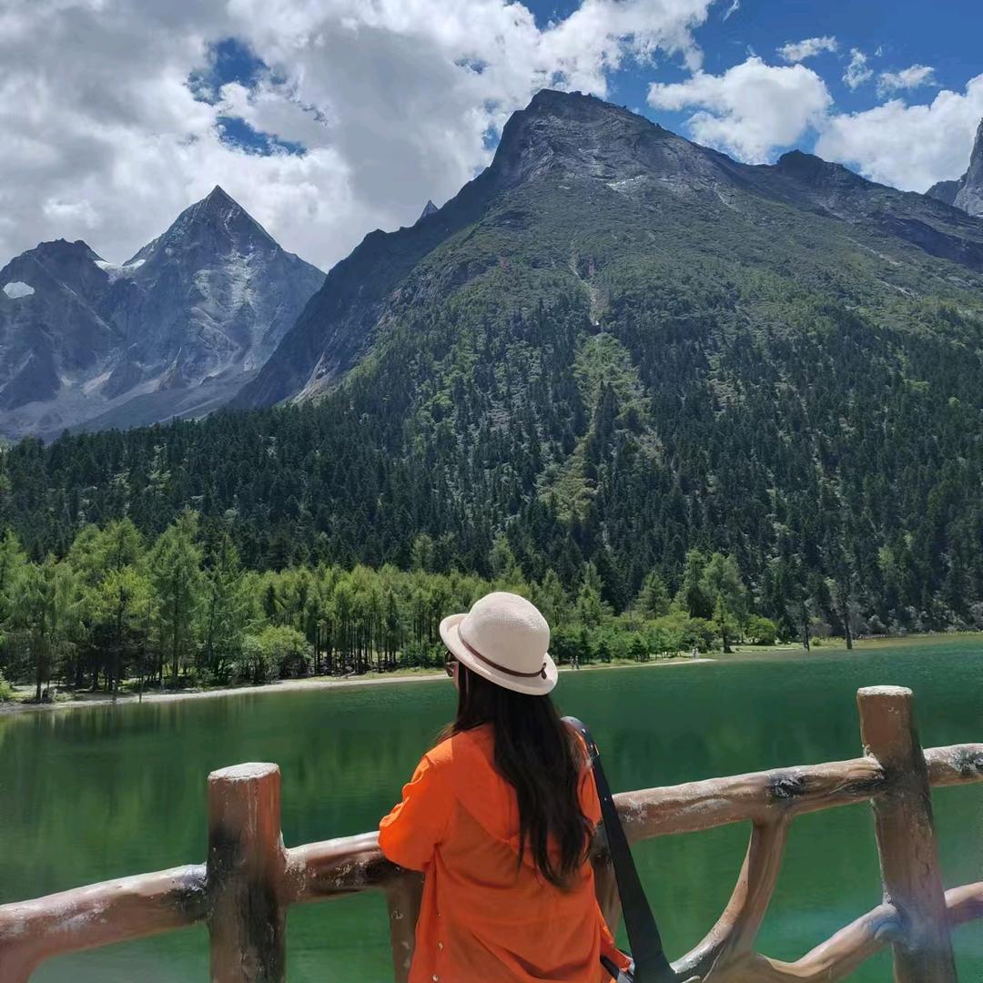 ℋღ兜里🍒᭄💞࿐半颗糖