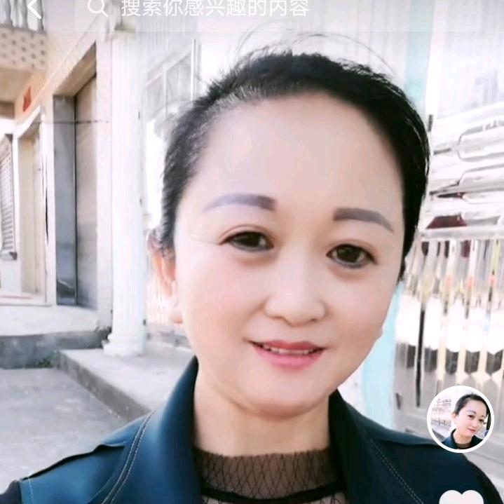 邹青山网名青山长青。