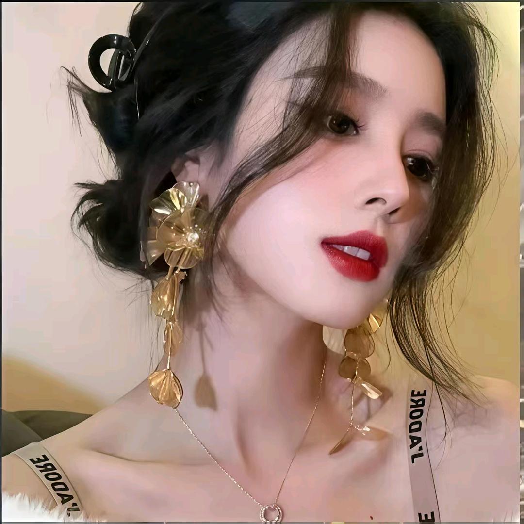 涵༒鄢ᴴʸ