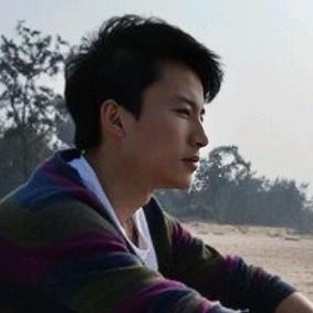 旧少年和三个娃