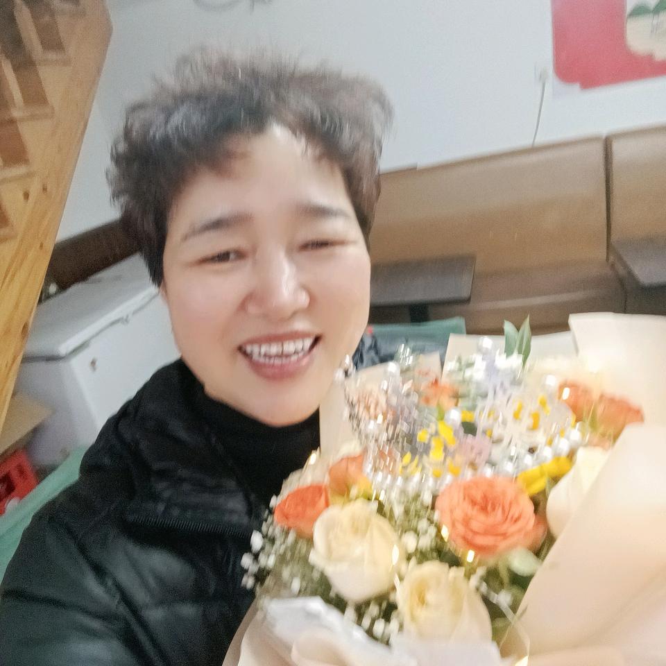 🍄🍄乳瓜姐🌹🌹