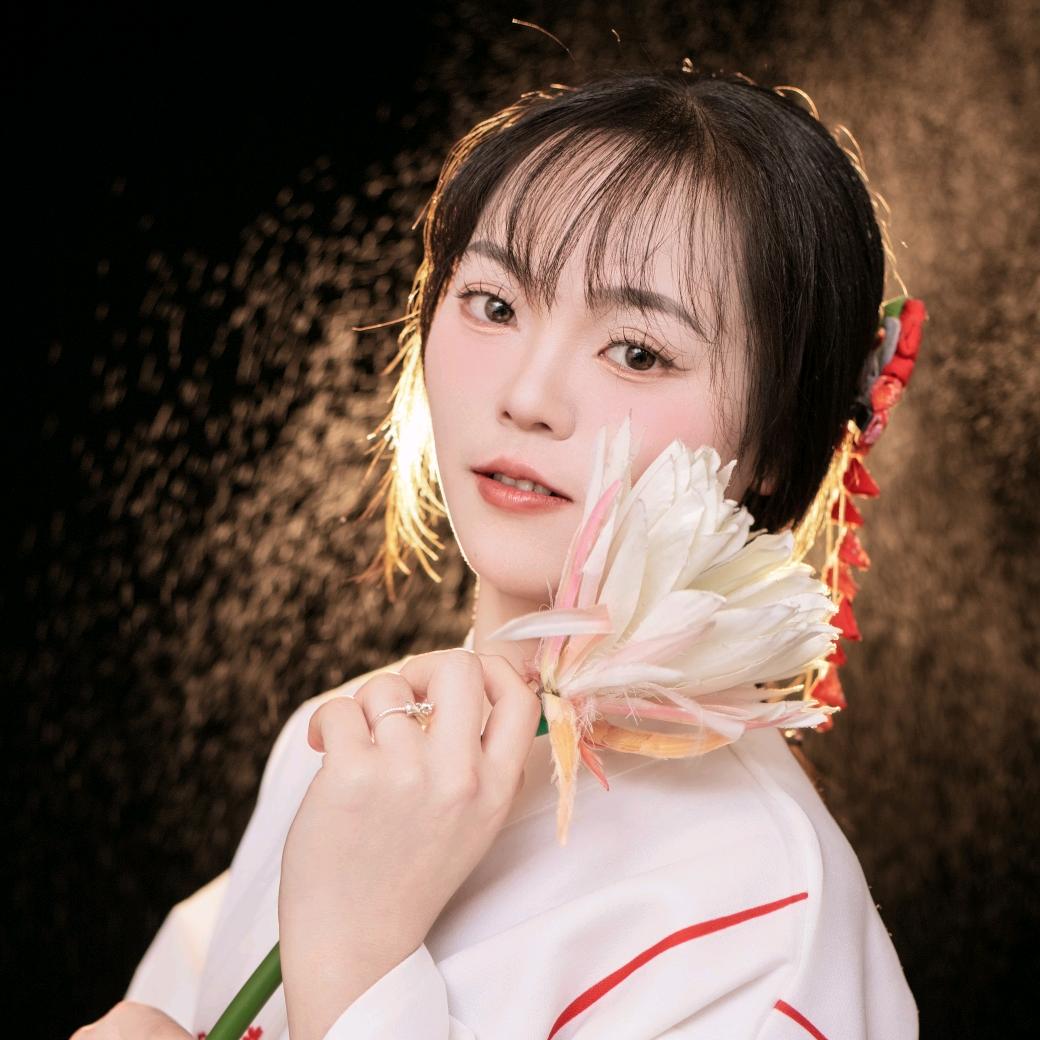 小铃铛♥