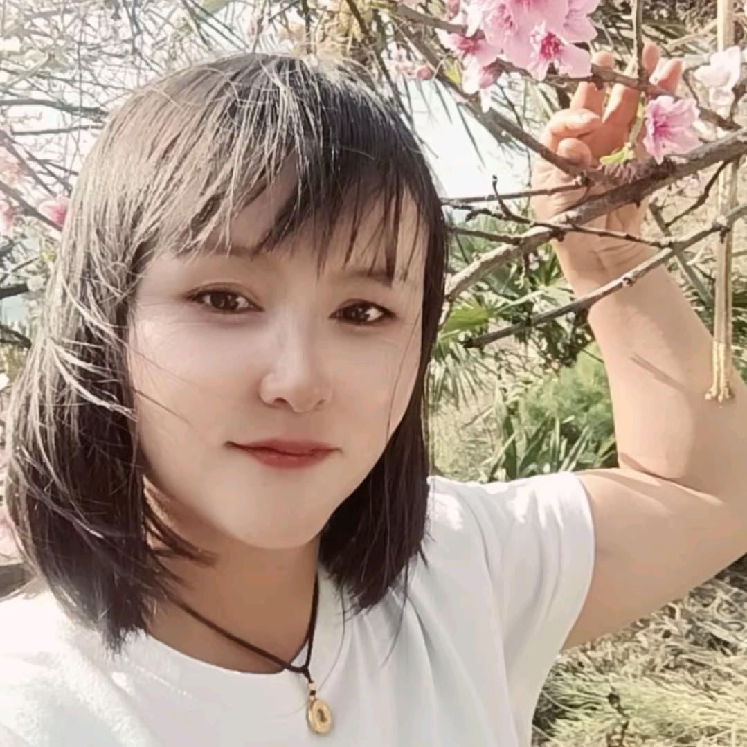 梁河一家人