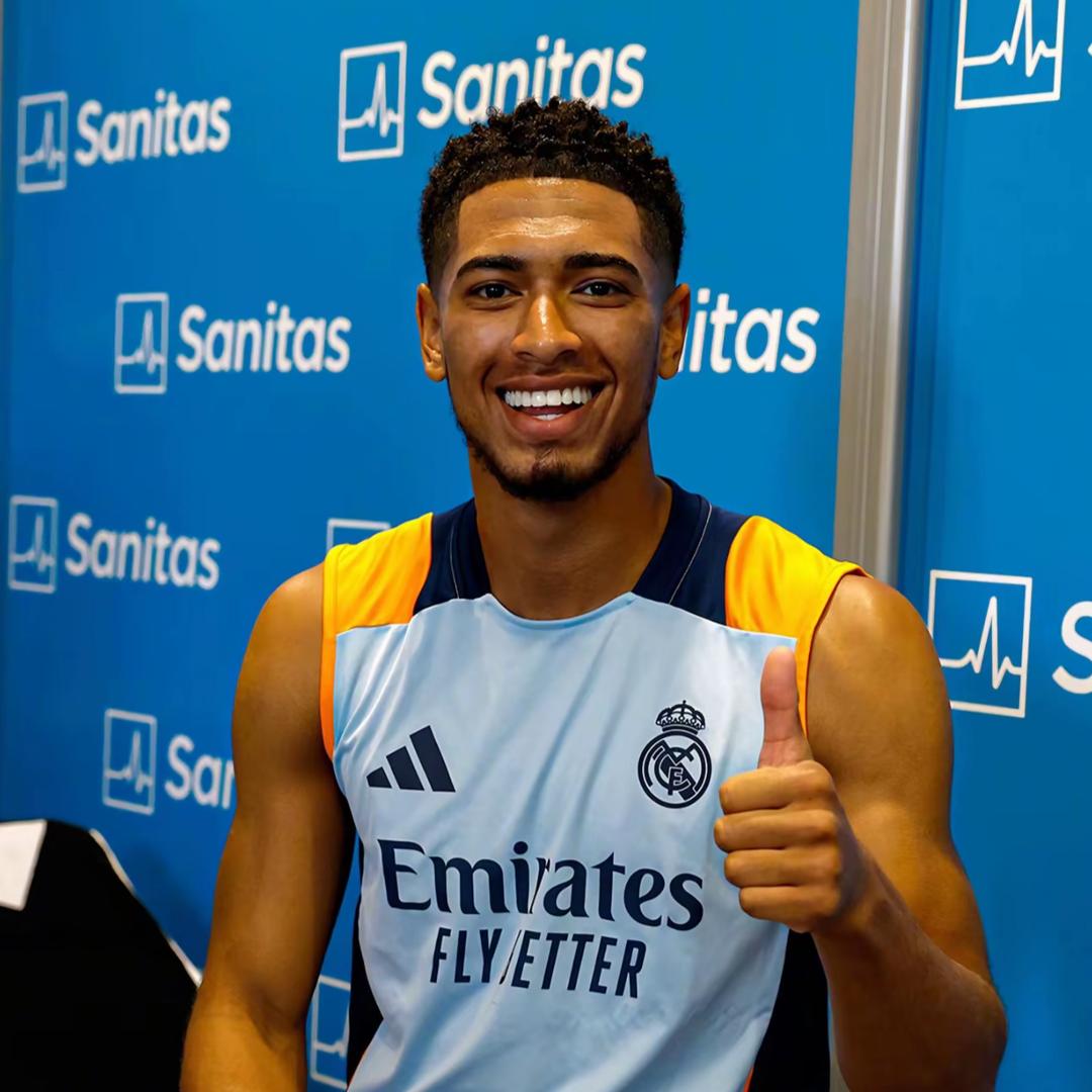 爱踢球的巧克力⚽