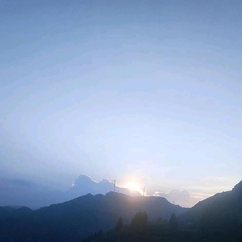 李賴有
