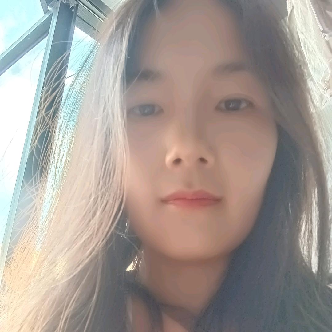 €李胖胖♀