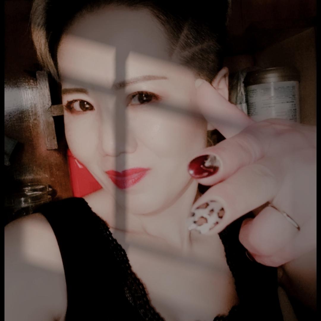 组撒妮莎