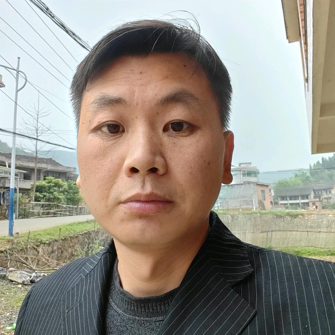 爱国青年