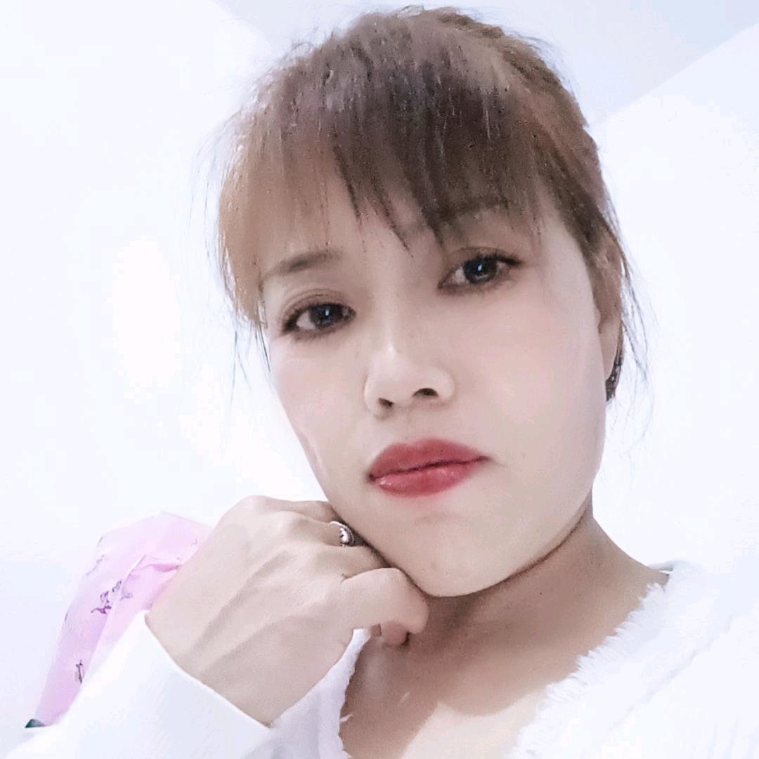 刘姐u小号（每晚20:28开播）