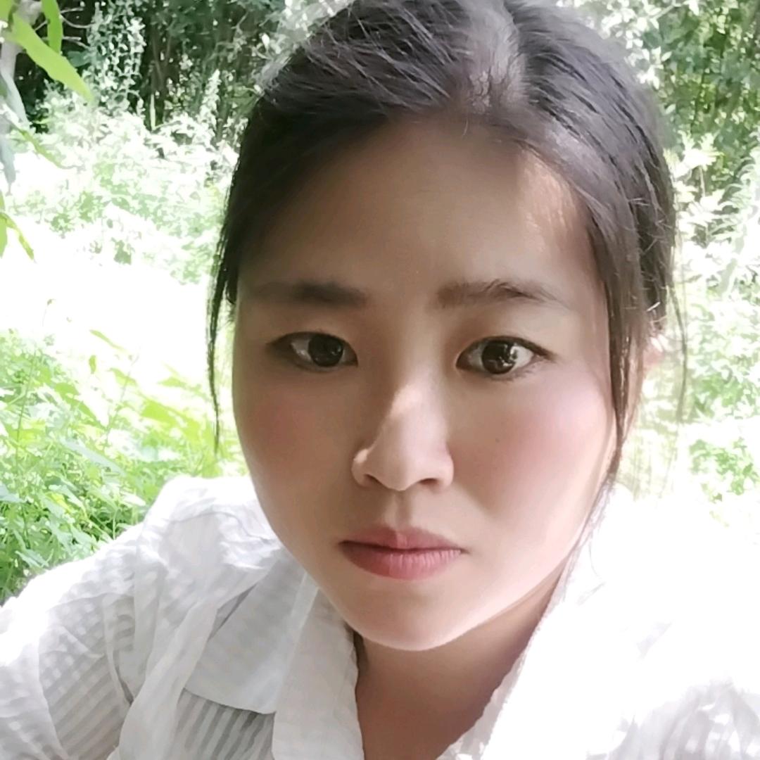 ℳঞ🍒心若向阳无所畏惧
