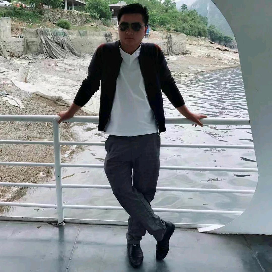 黔西黔中李小明教练信息咨询服务部