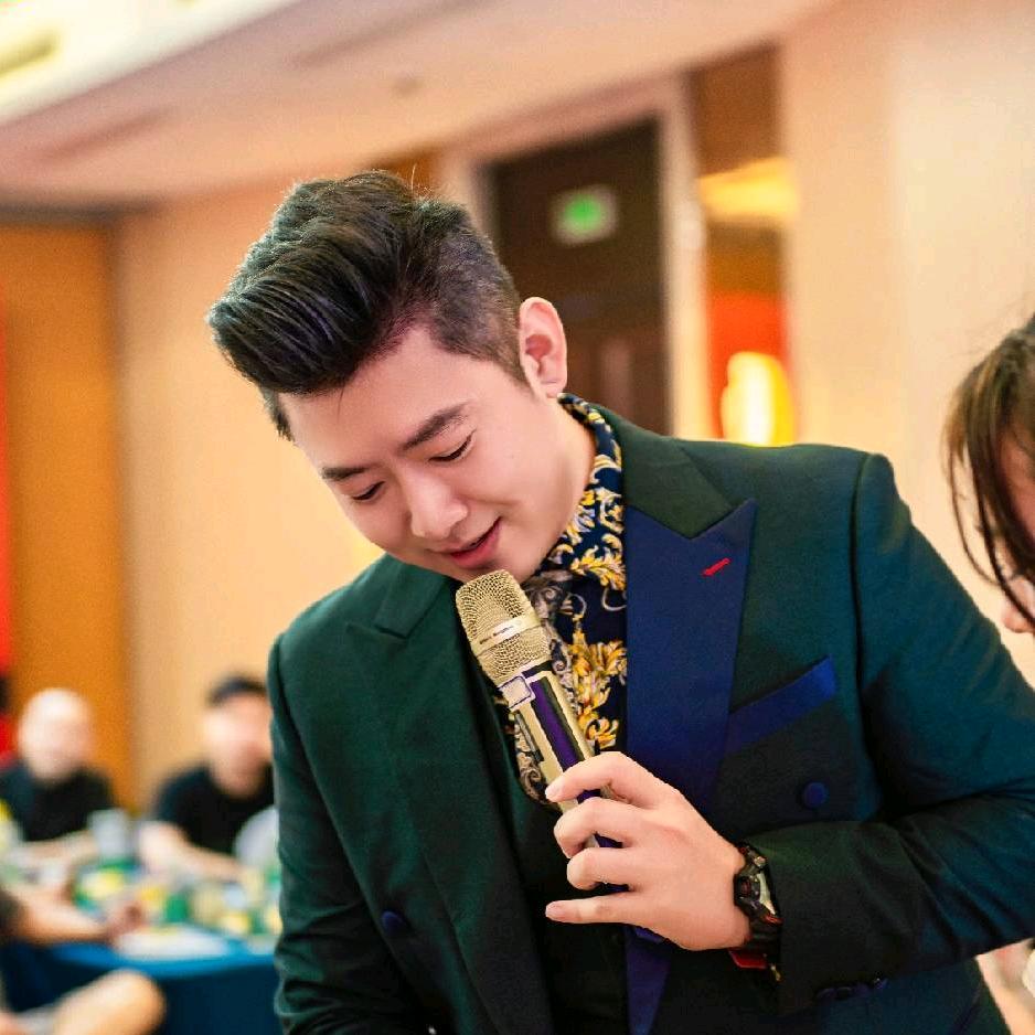 溢成老师聊男士