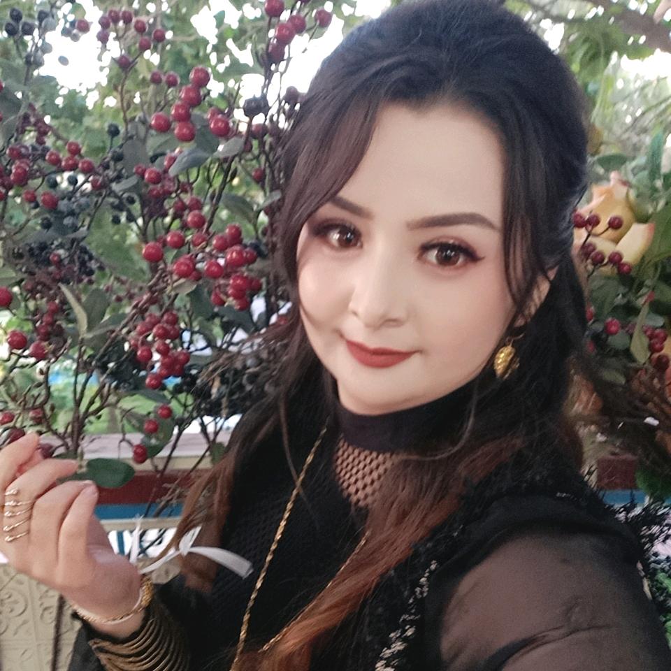 夏依但