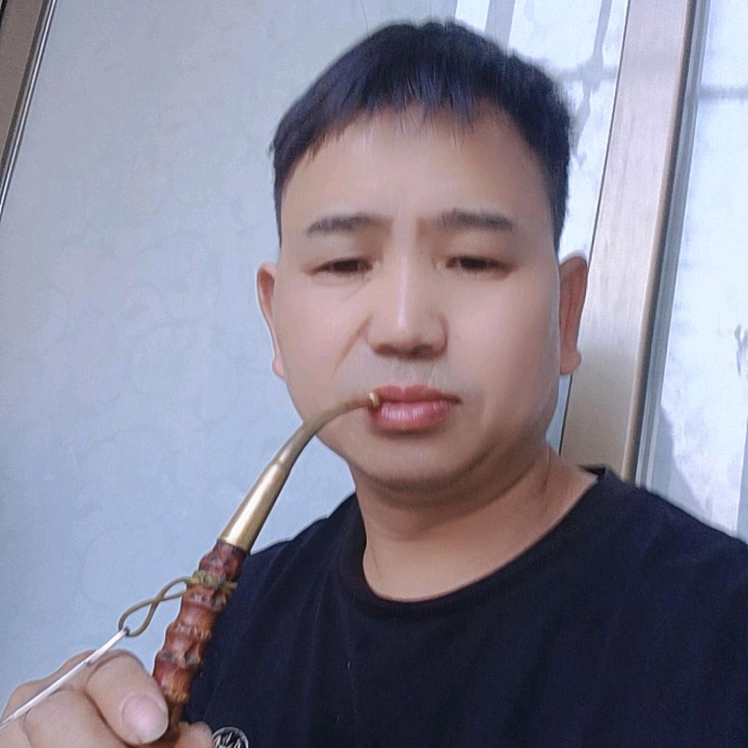 余大哥（余）