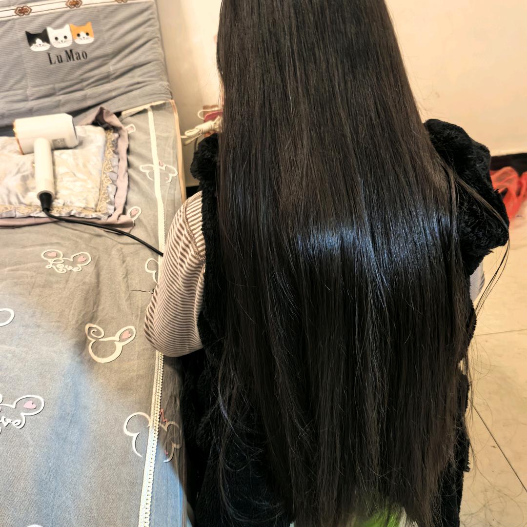 可爱的美少女。