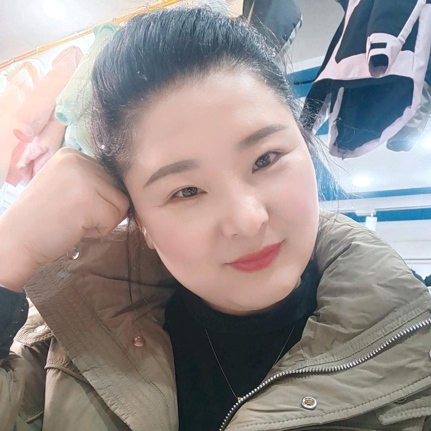 祥符区-佳利羽绒服 -会婷
