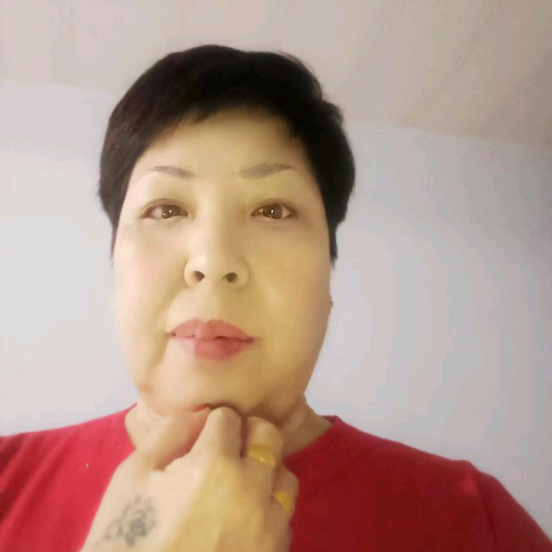 桃花依旧上春风❤️