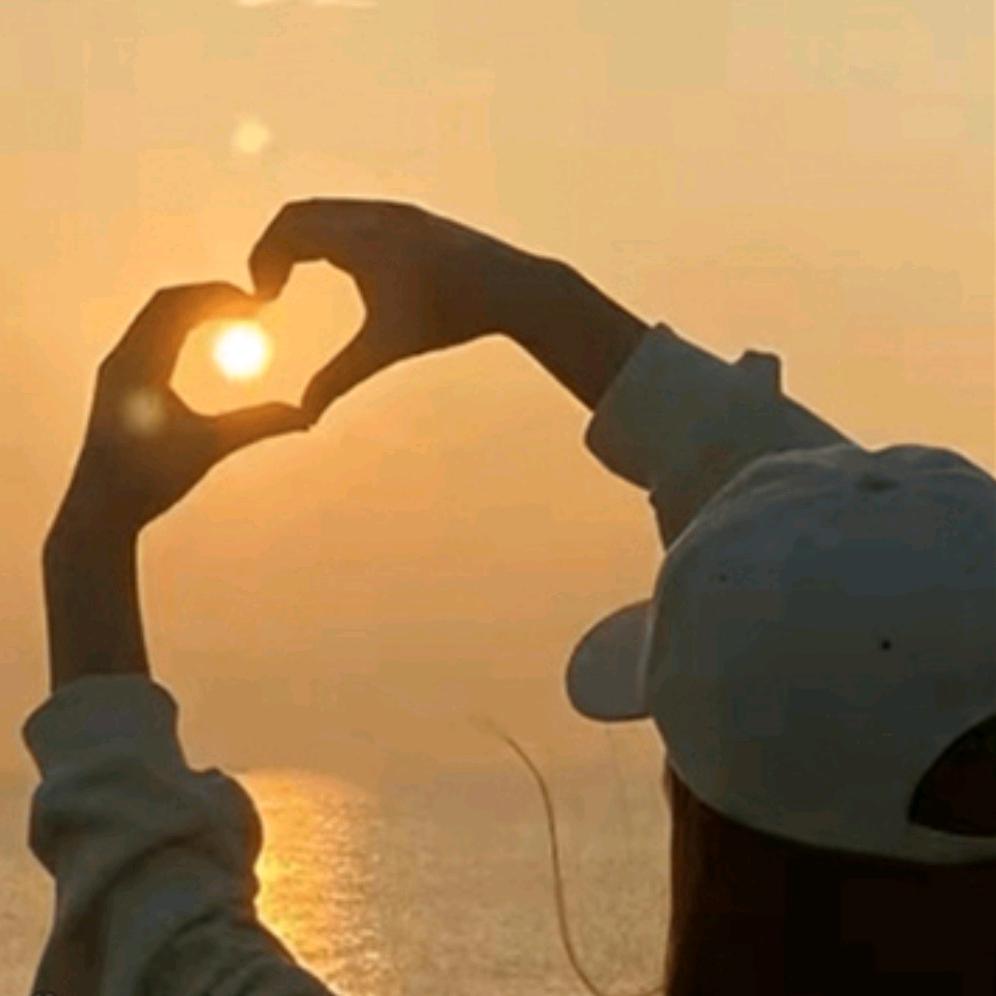 ༺💰半颗糖໊ཀྃএ᭄