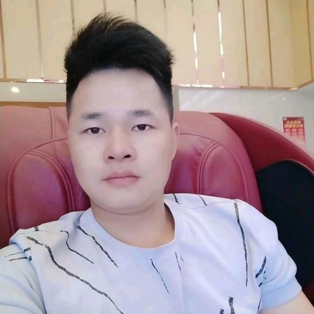 哥是一个农民工。