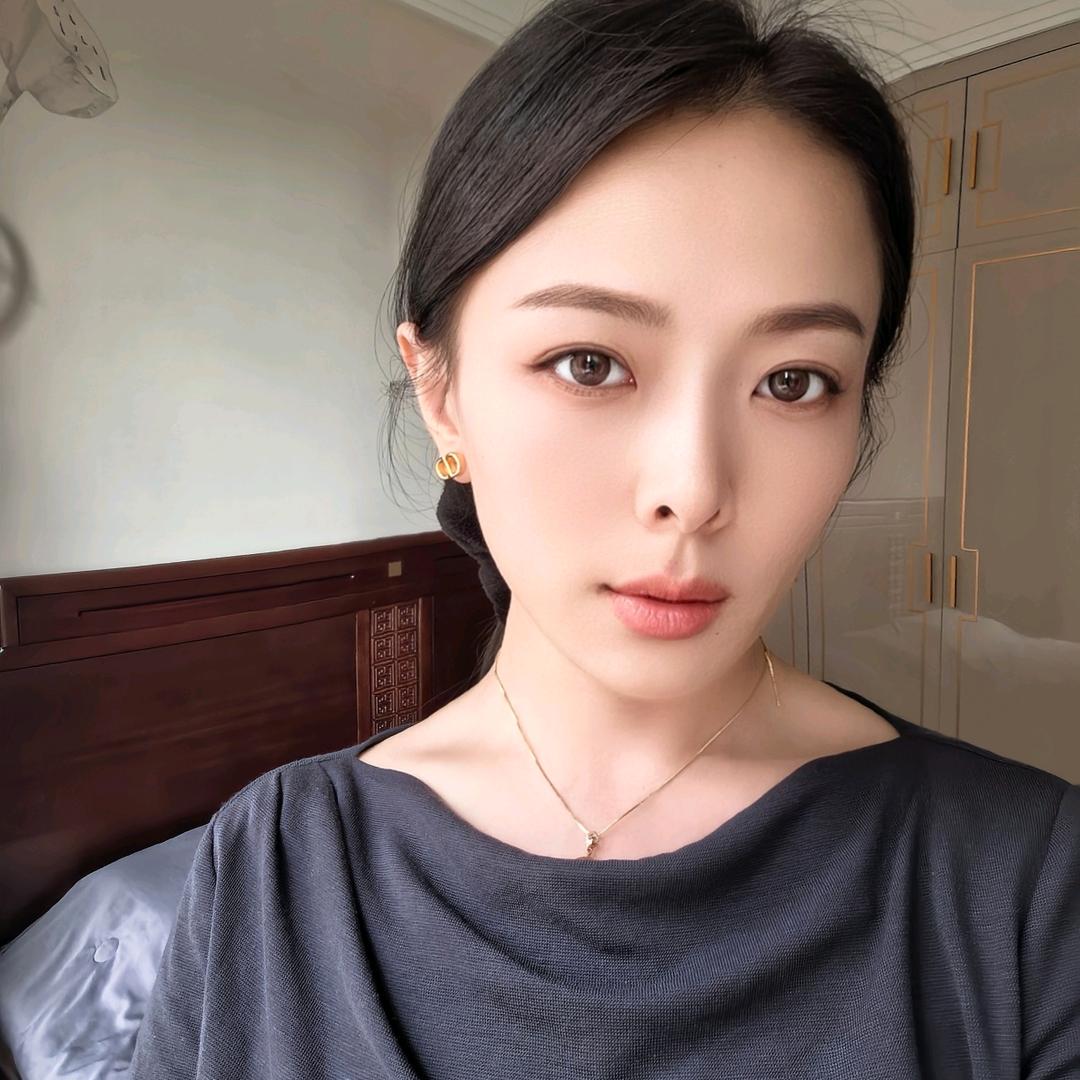 张雅珺（治愈系）