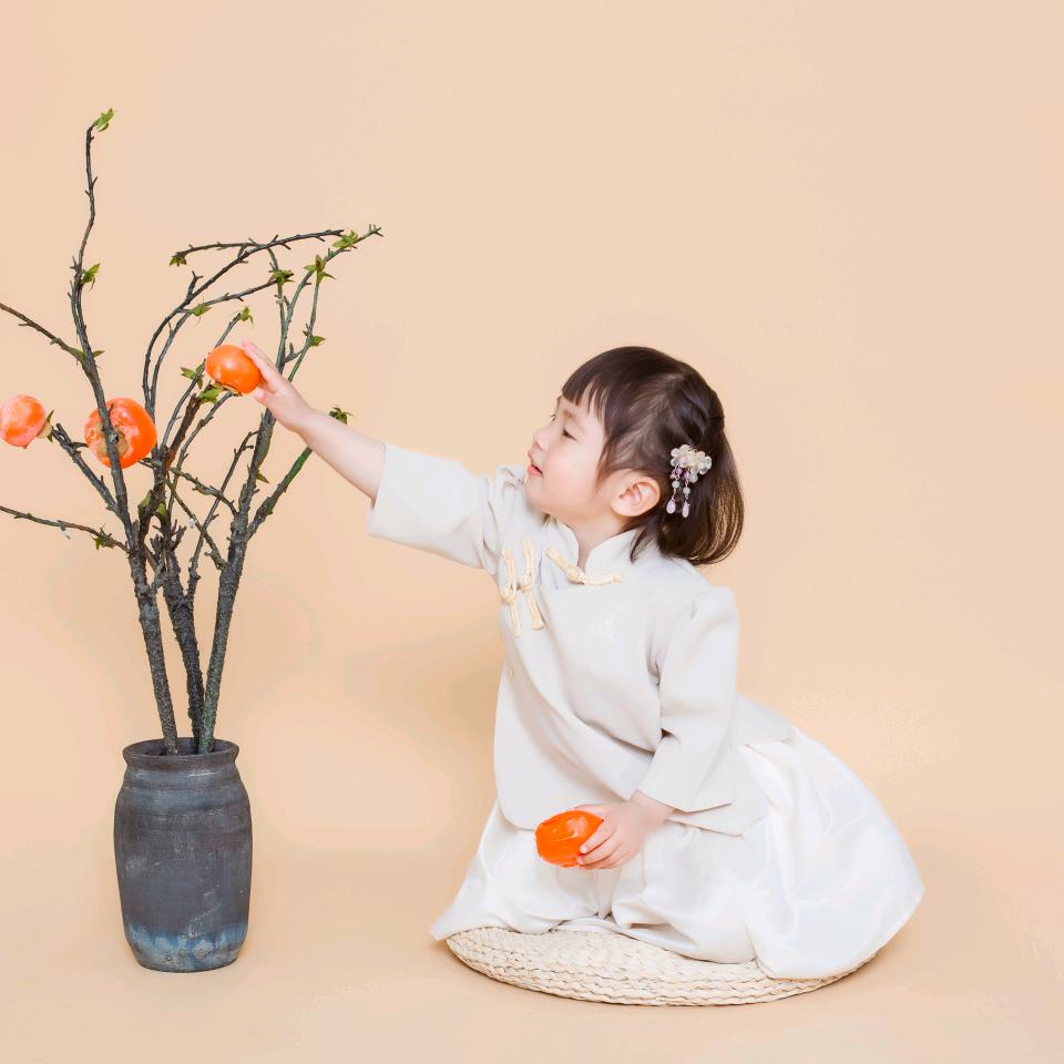 赞赞是个小姐姐呀