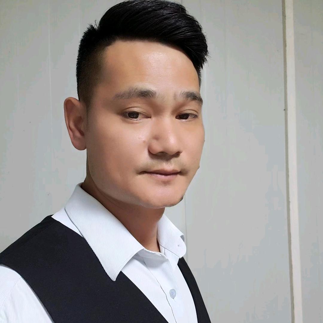 驾顺驾校游教练