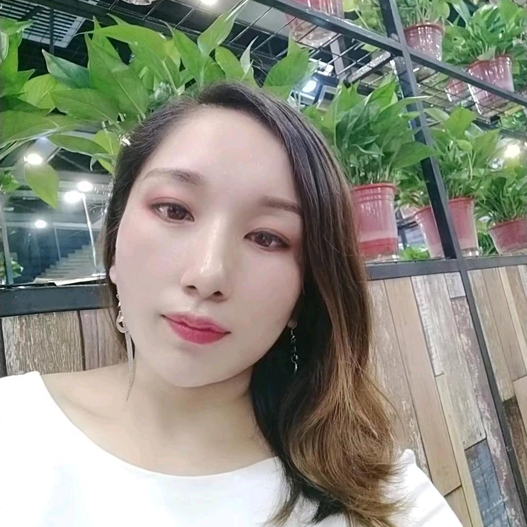 萌动
