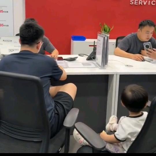 王L的朋友圈