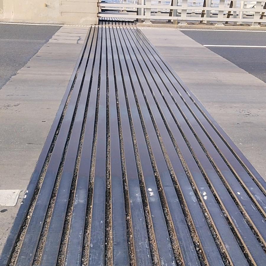 河北闰盛路桥