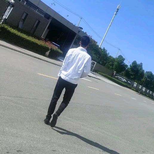 半个朋友₂₀₂₁