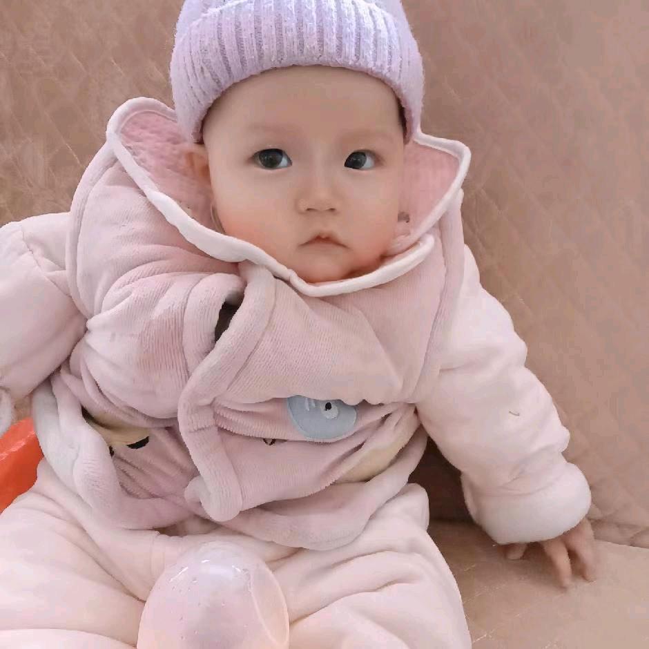 李秋蓉