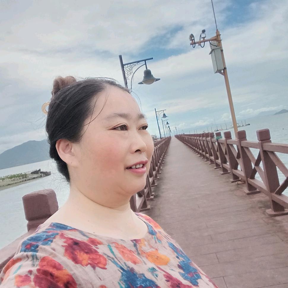 三姐，来自四川泸州