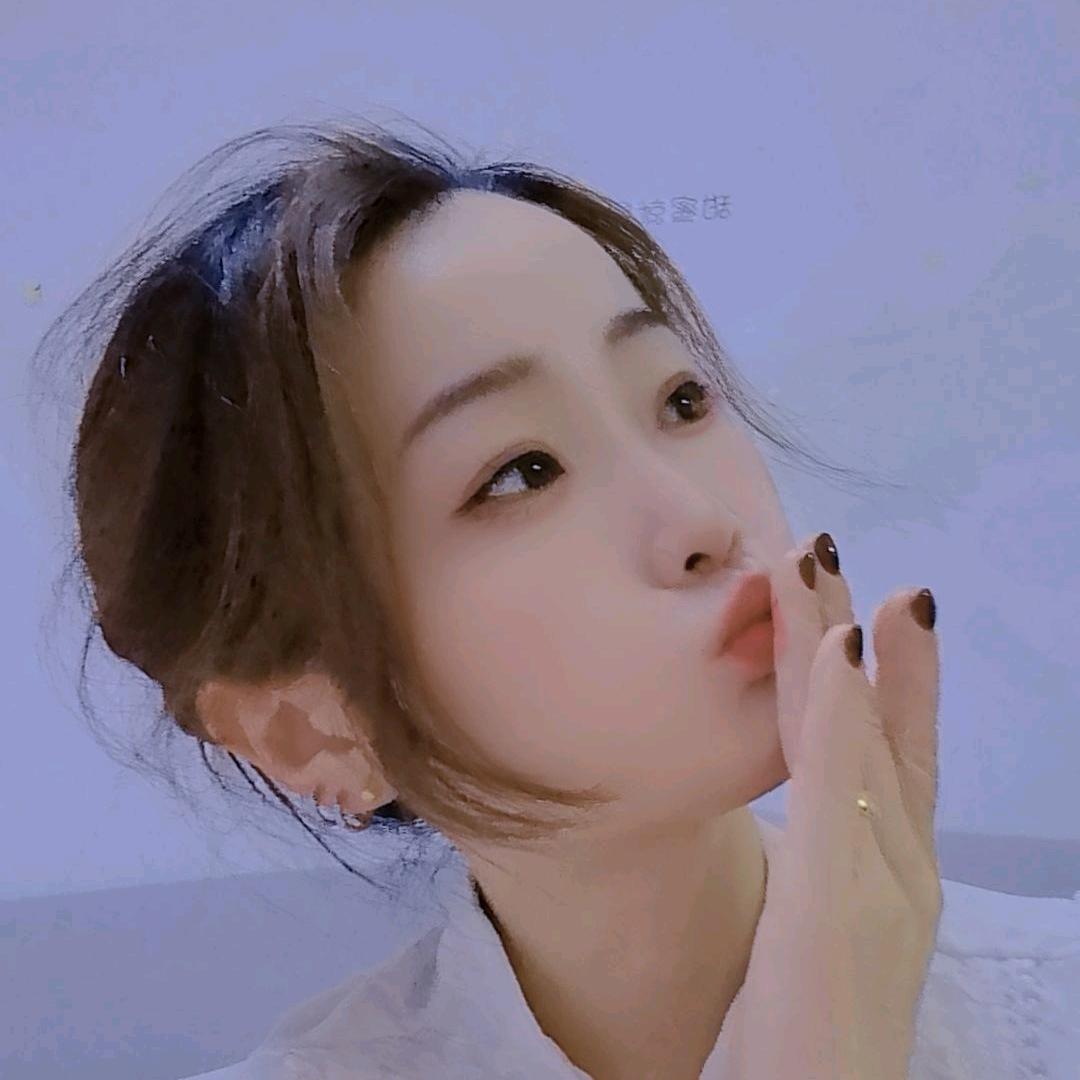 初吻💋献给奶嘴🍼