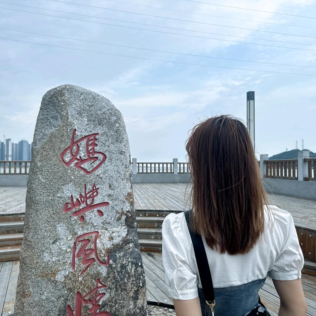 玉昌东路特步店