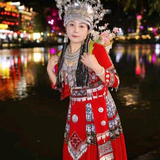 冰儿婚姻介绍人
