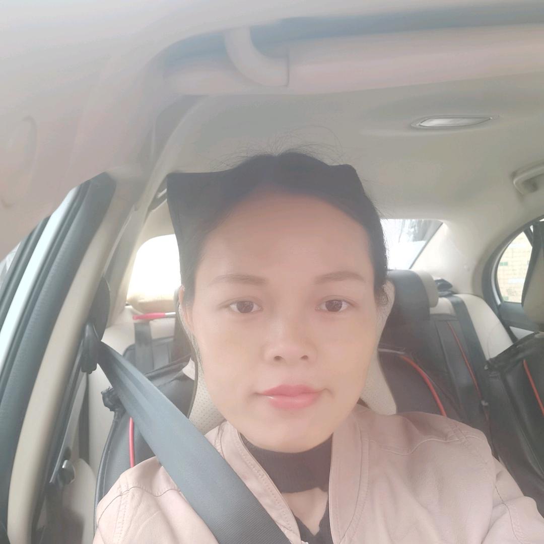 小君君