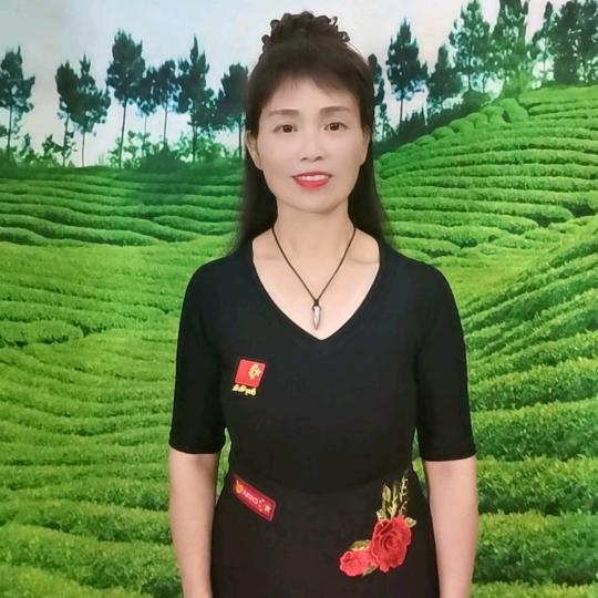 丽丽  （下午：3点直播）