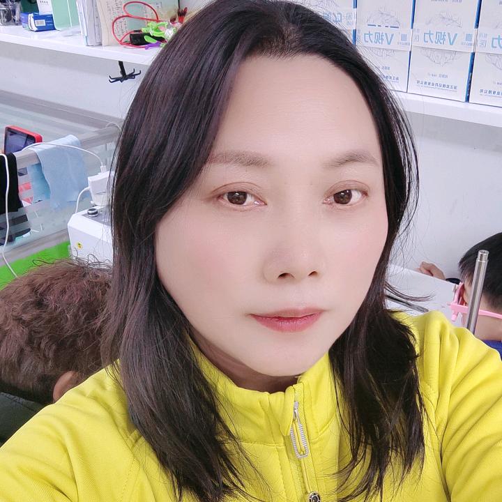 姜堰区鹰视野眼镜张姐